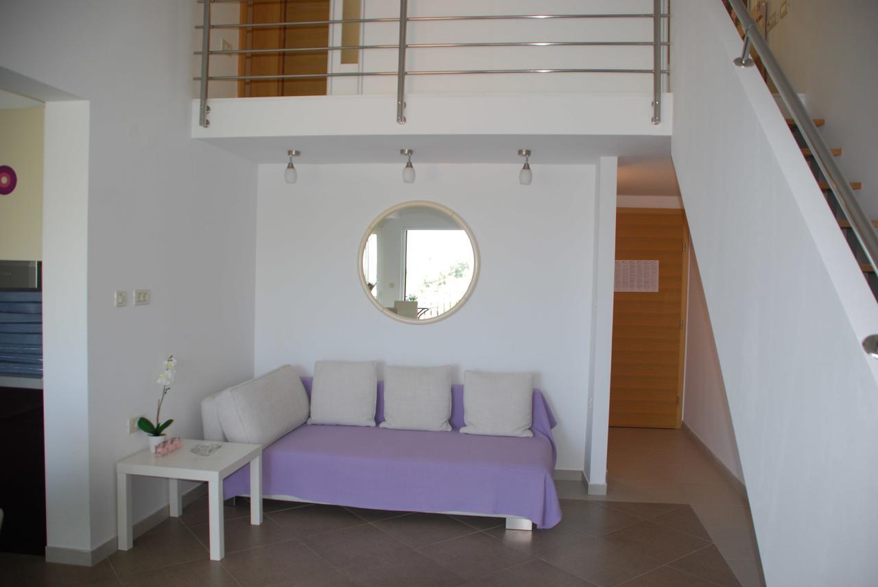 Island Hvar Seaside Levanda With Beach, Pool & Seaview Appartamento