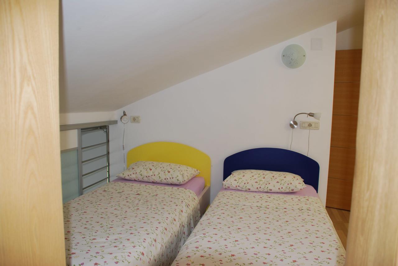 Appartamento Island Hvar Seaside Levanda With Beach, Pool & Seaview