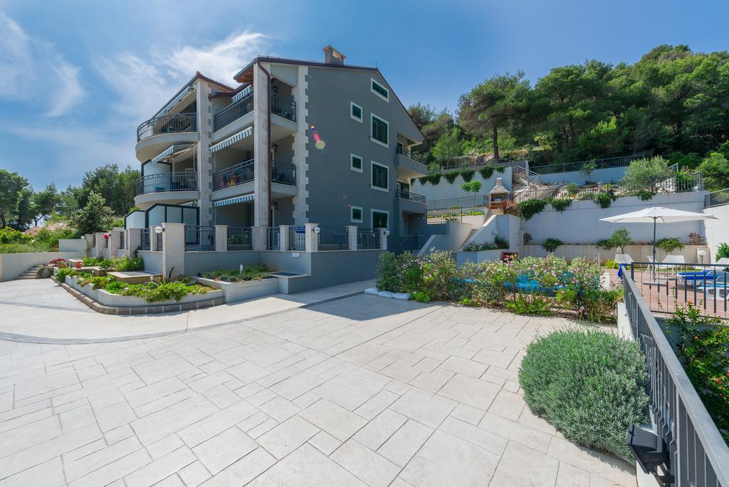 Appartamento Island Hvar Seaside Levanda With Beach, Pool & Seaview Hvar Town