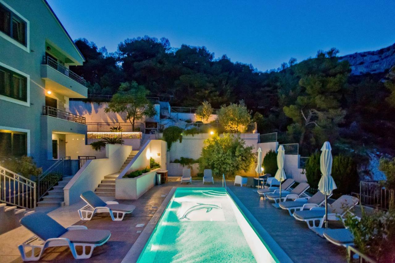 Island Hvar Seaside Levanda With Beach, Pool & Seaview *