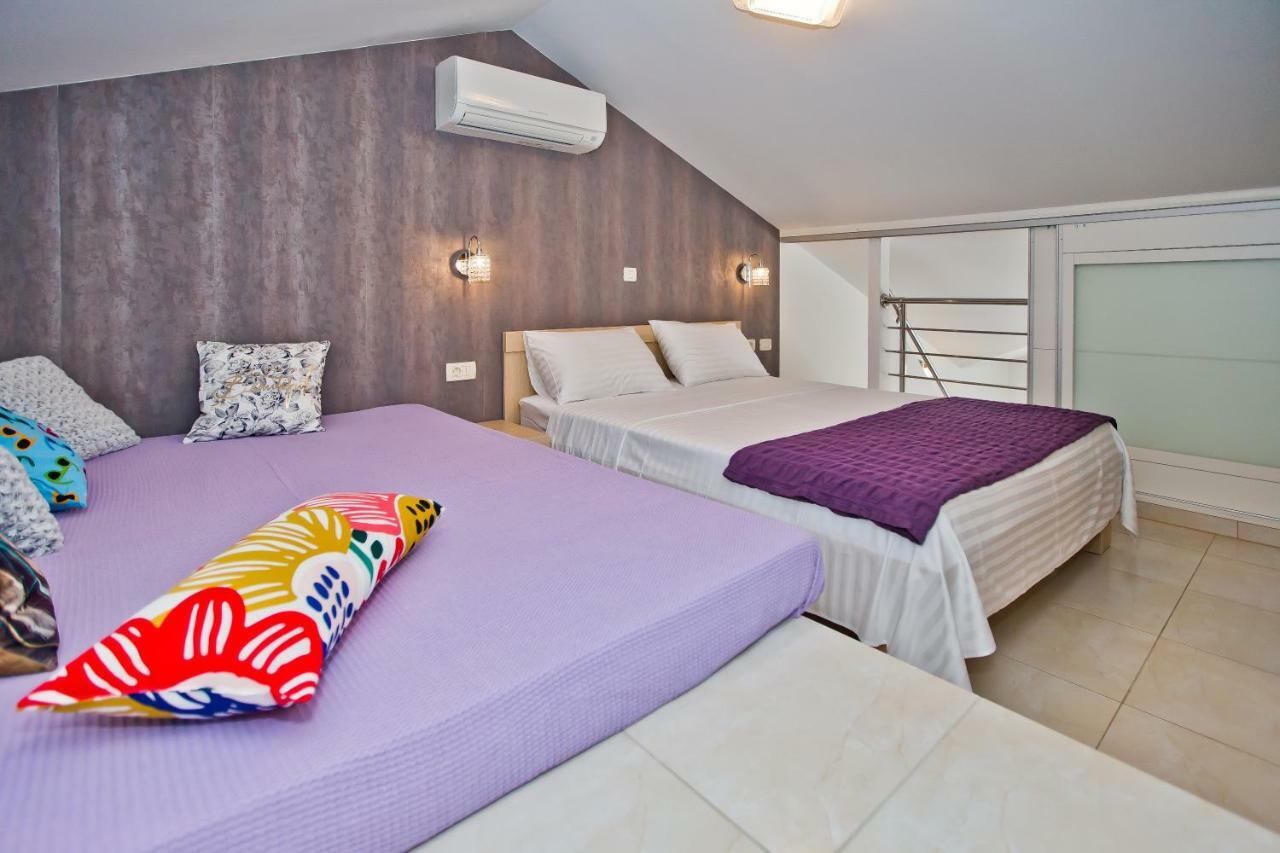 Appartamento Island Hvar Seaside Levanda With Beach, Pool & Seaview Hvar Town