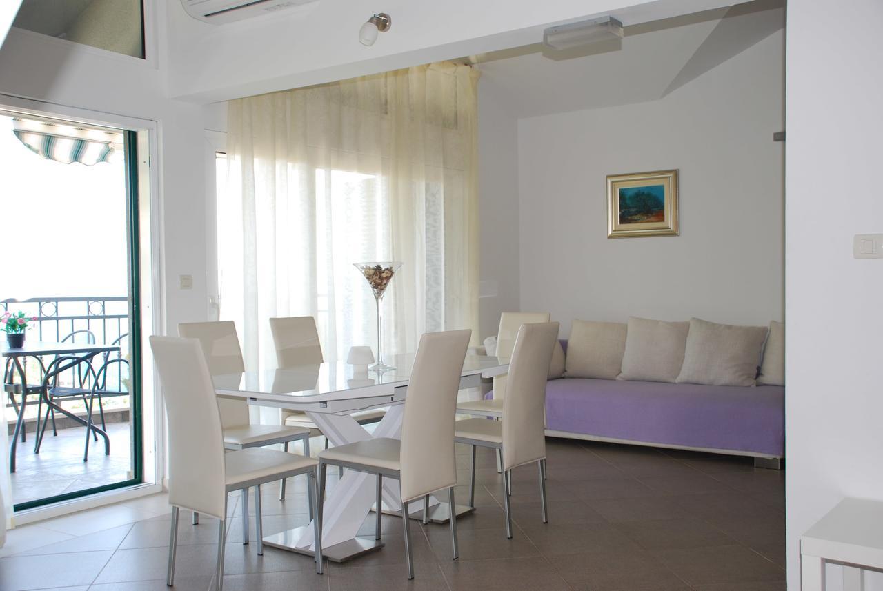 Apartment Island Hvar Seaside Levanda With Beach, Pool & Seaview *